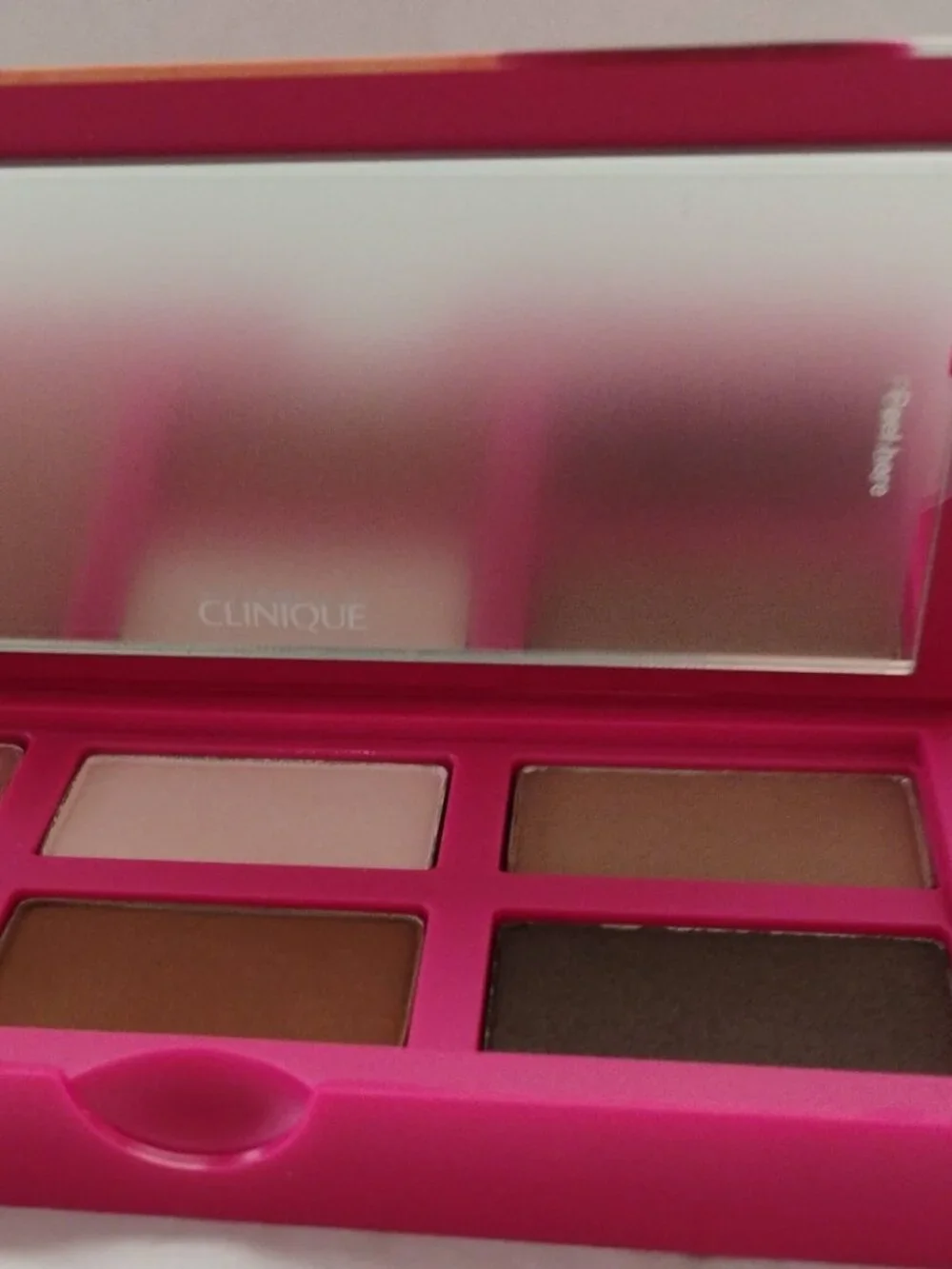 Clinique Ltd Edition Eye Quad & Cheek Palette-Berry Delight- New No Box